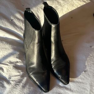 Marc Fisher Black leather Ankle Boots 7.5